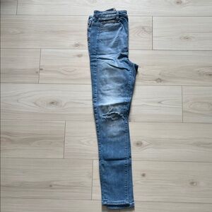 Garage Women's Distressed Blue Skinny Jeans